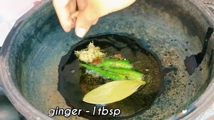 Step 2.1: Heat ghee in a pan and temper with cloves, black cardamom, green chillies, ginger, and bayleaf