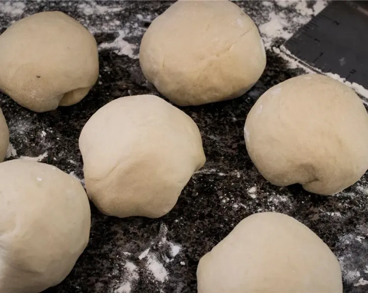 Step 2.1: Divide the dough into 8 equal pieces