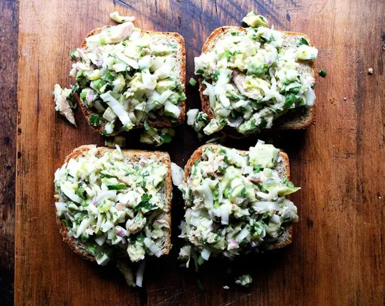 Step 4.1: Transfer toasts to a platter