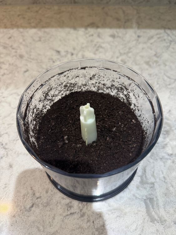 Step 1.1: Crush the Oreos