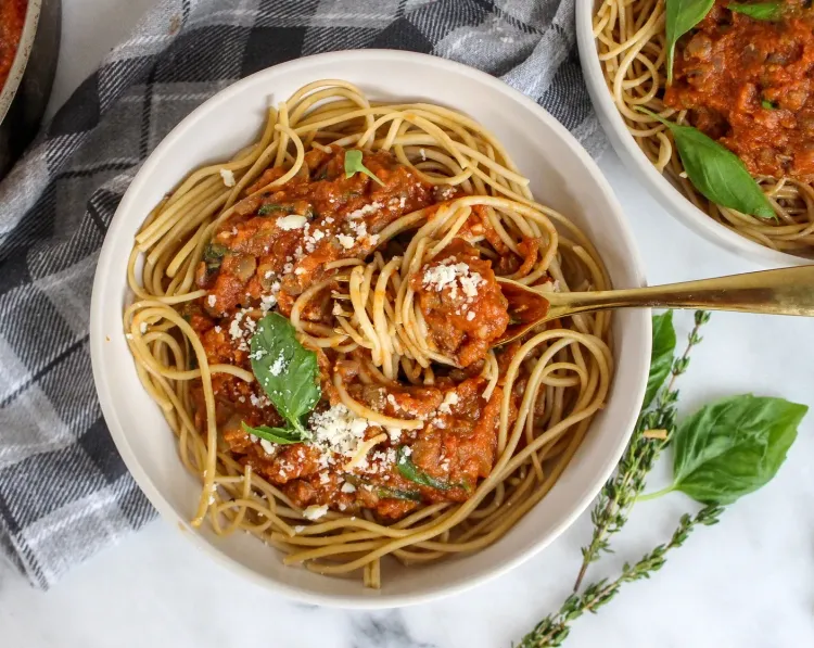 Step 4.1: Serve the pumpkin lentil bolognese over spaghetti