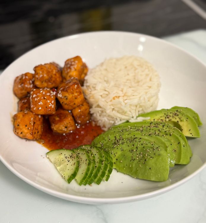 Sweet Chilli Garlic Salmon with Rice recipe