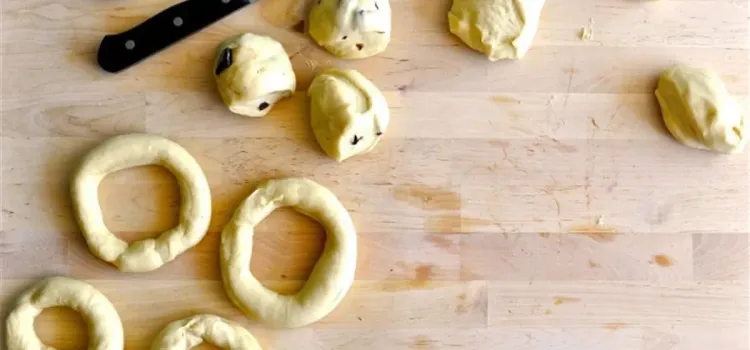 Step 2.1: Divide the dough into 12 equal parts for large bagels