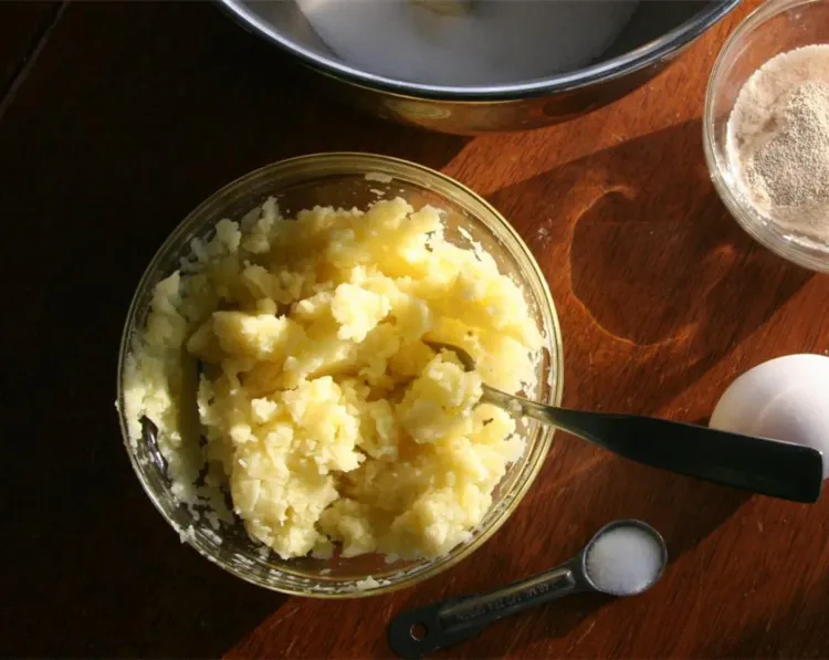 Step 1.1: Drain and reserve the liquid, and let it cool to 95-110 degrees F (35-45 degrees C) until lukewarm