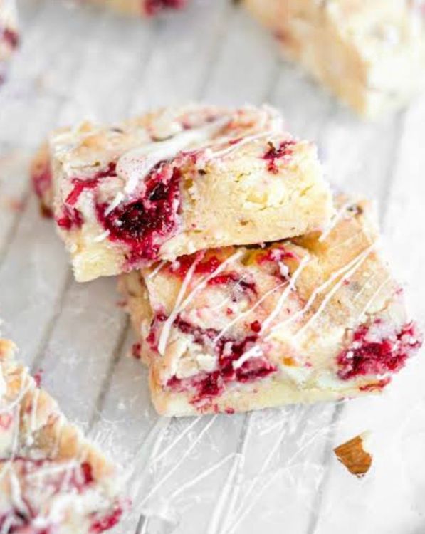 White Chocolate and Raspberry Blondies (GF) recipe