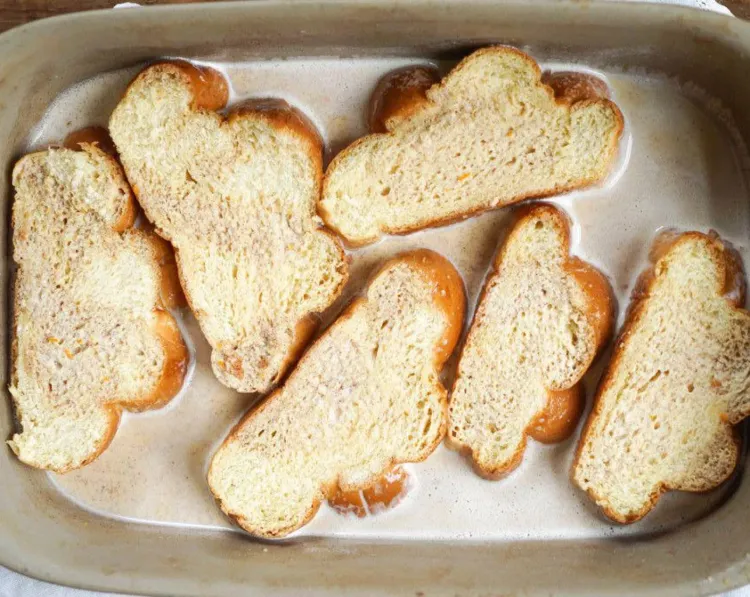 Step 1.1: Pour the custard into a large baking dish, big enough for all bread slices