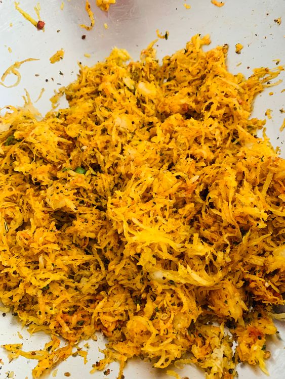 Step 2.2: Add chopped ginger, green chillies, red chilli powder, carom seeds (ajwain), dry pomegranate seeds (anardana), salt, coriander powder, garam masala and mint leaves