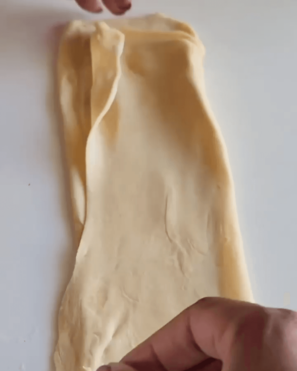 Step 1.4: Allow the dough to sit for 30 minutes before rolling out to make pasta sheets