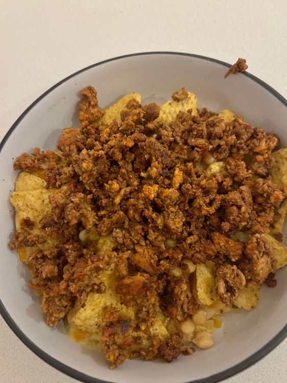 Step 3.1: Add the prepared minced chicken on top