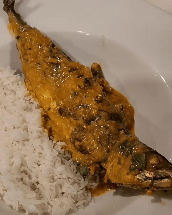 Step 4.1: Serve hot with basmati rice