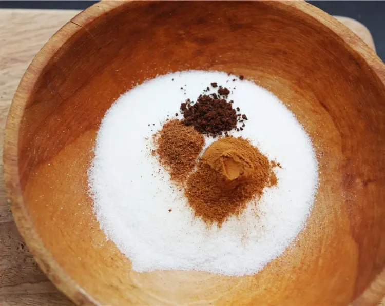Step 2.1: In a medium bowl, combine granulated sugar, salt, ground cinnamon, ground cloves, and ground nutmeg