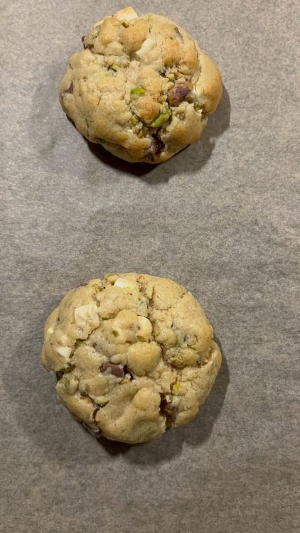 Chocolate Chip Cookies with Pistachio Cream Inside  recipe