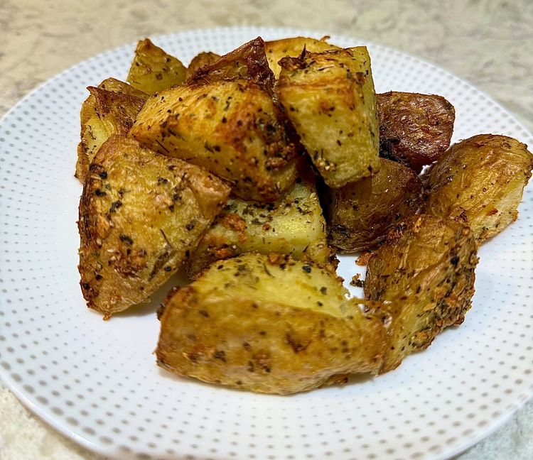 AirFryer Garlic Herb Crunchy Potatoes recipe