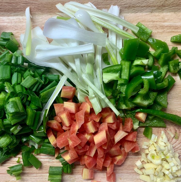 Step 2.1: Chop the carrots, capsicum, green chilli, and garlic