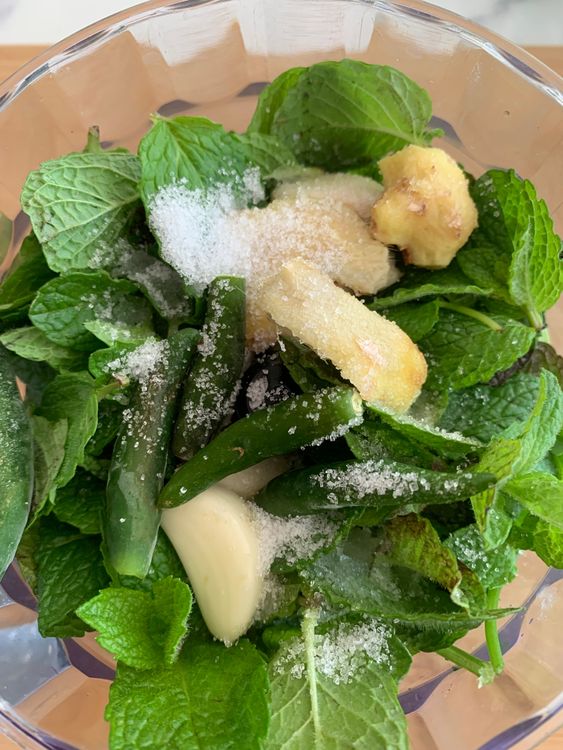 Step 1.1: In a blender, combine the coriander leaves and stalks, mint leaves, green chillies, garlic, ginger, and sugar