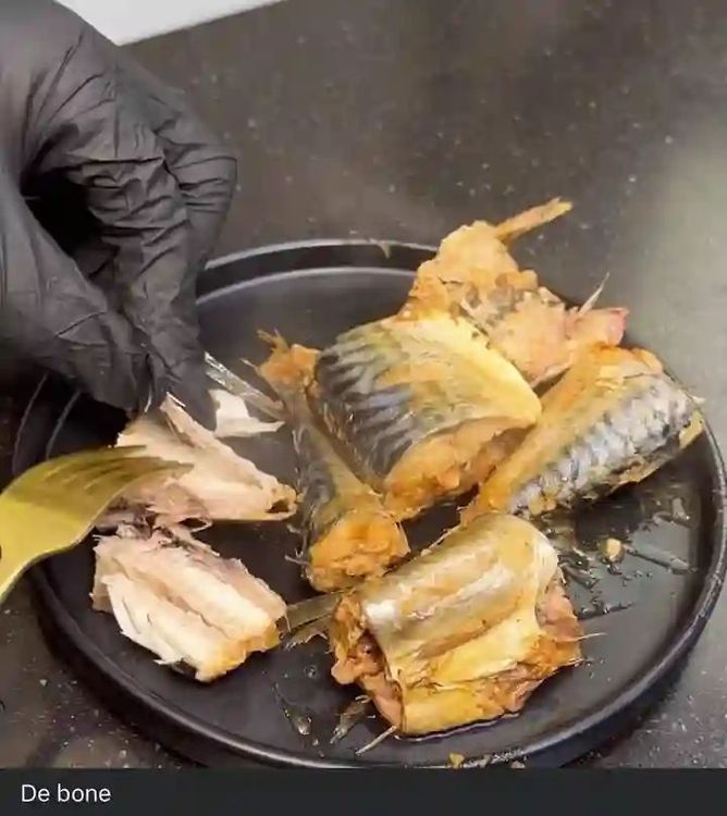 Step 1.2: Debone the fish and mash it