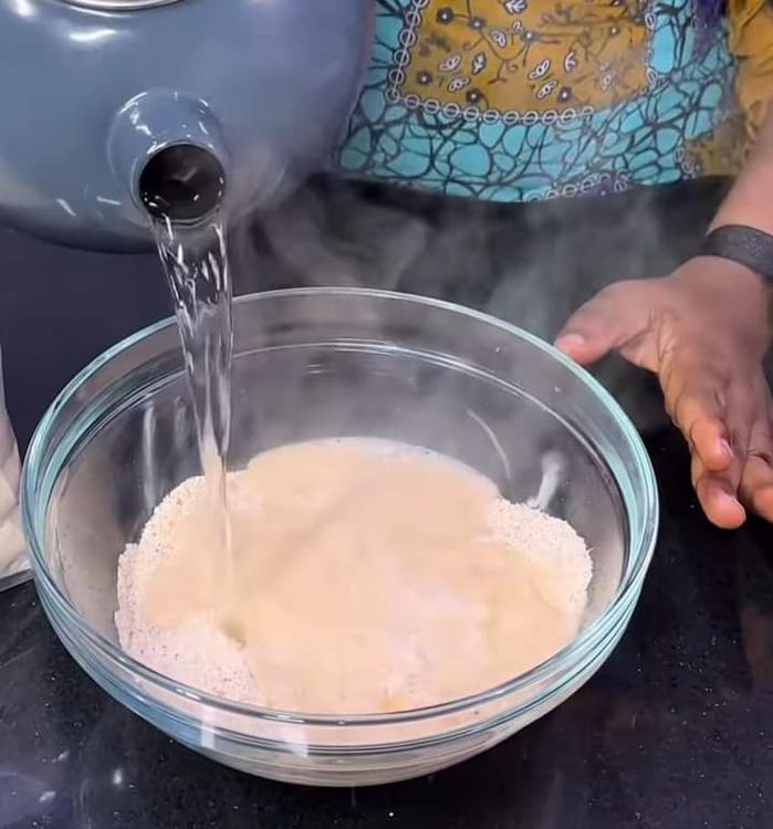 Step 1.1: Pour in hot water and cover for a minute
