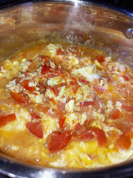 Step 1.2: Cover and cook on low heat for 1 minute before stirring