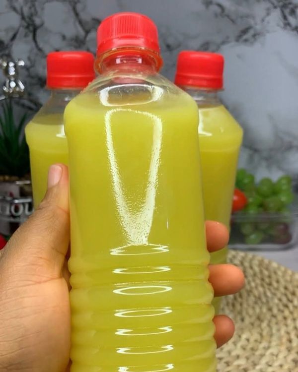 Fresh Pineapple and Ginger Juice recipe