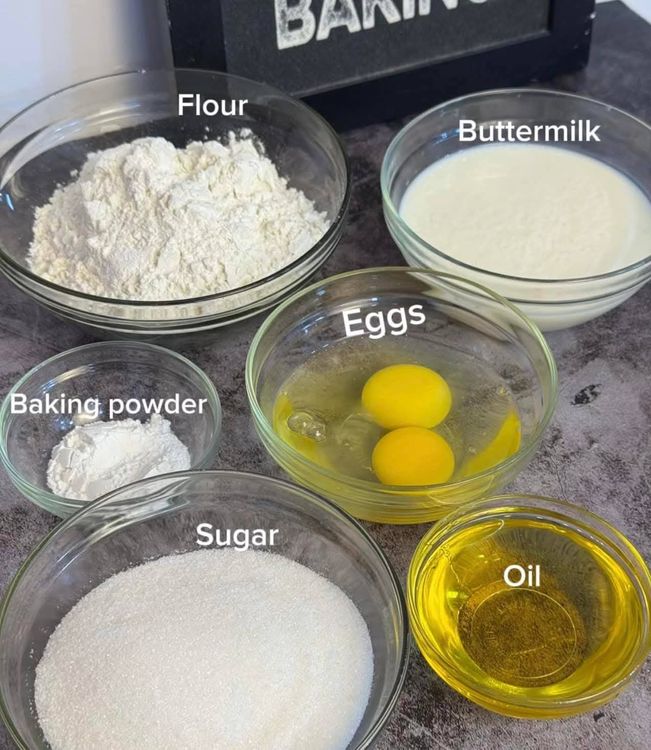 Step 1.6: In a bowl, add flour, sugar, baking powder, and salt
