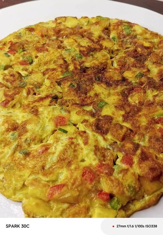 Step 2.2: Cut into pizza shapes and serve with tea, coffee, smoothie, or your drink of choice