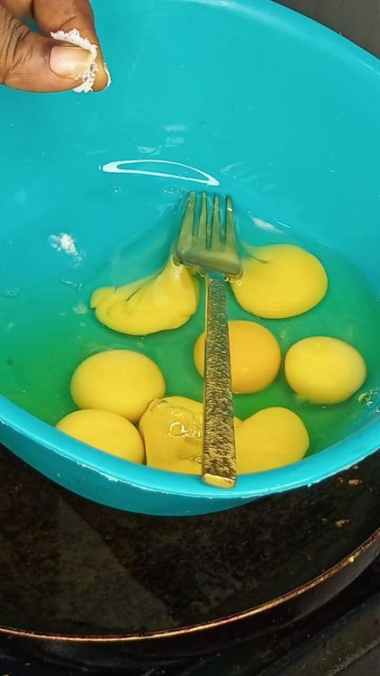 Step 2.1: In a large bowl, crack the eggs, add a pinch of salt, and whisk them