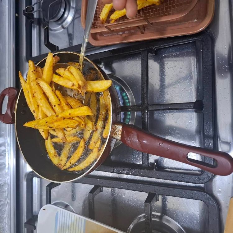 Step 1.3: Heat oil in a pan