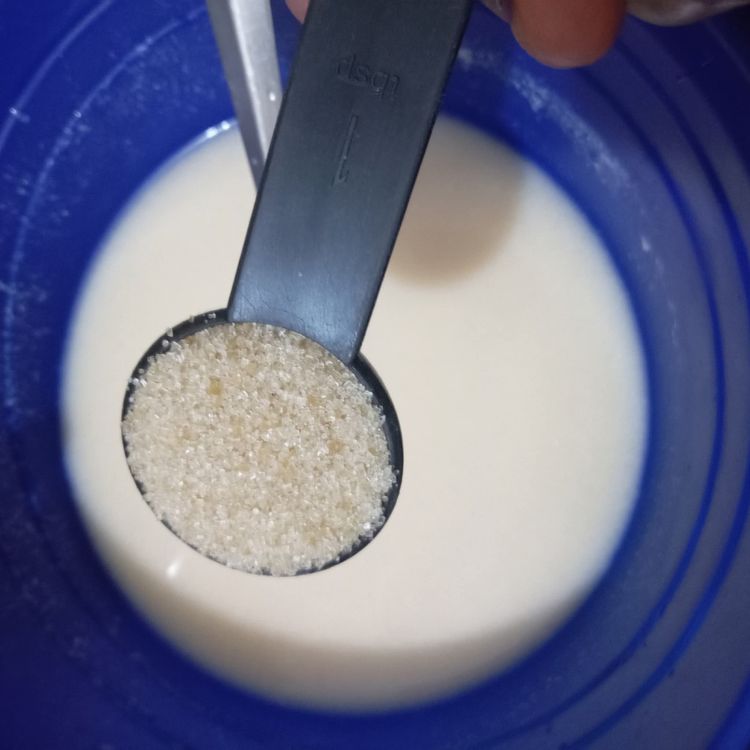 Step 1.1: Add sugar and mix well