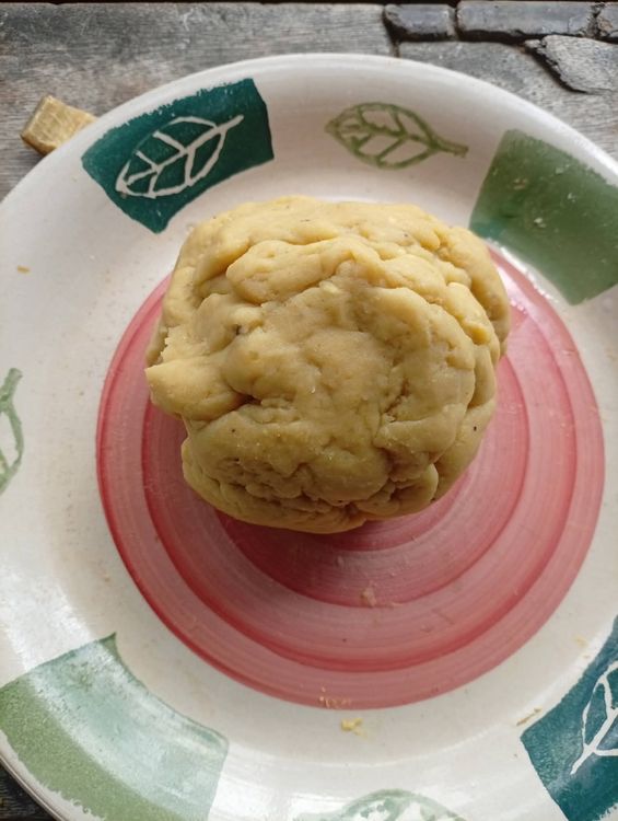 Step 1.3: Pound the boiled plantains to achieve a smooth swallow texture