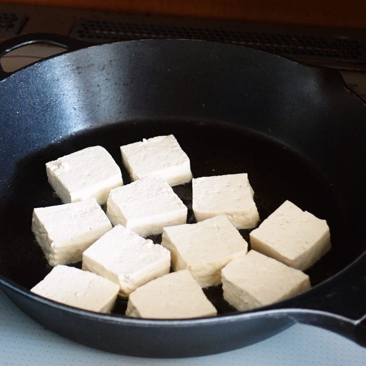 Step 1.1: Cut the tofu into rectangular pieces