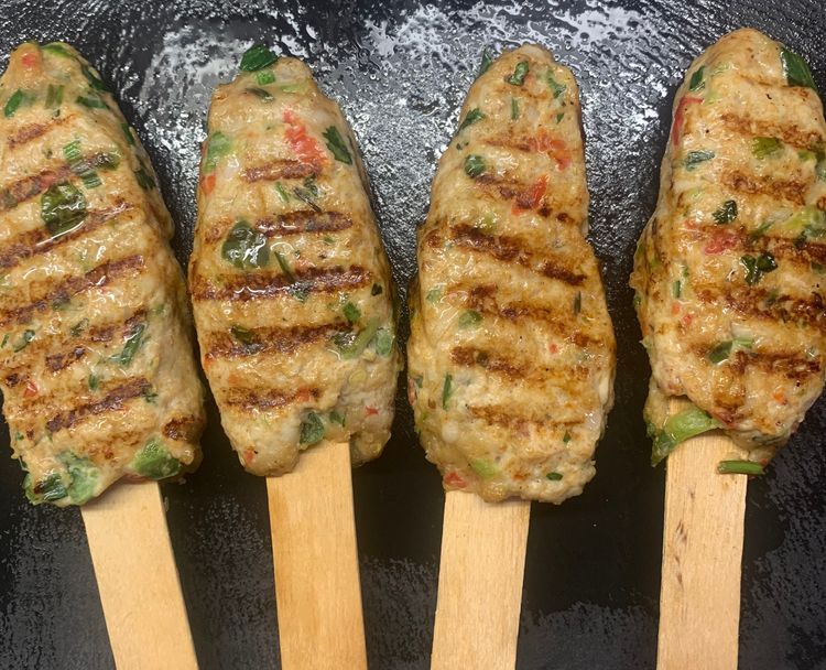 Step 1.1: Remove the kebabs from the pan