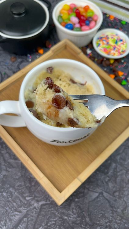 Step 1.2: Let the mug cake rest for a minute before enjoying