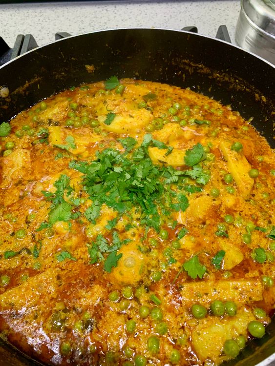 Step 5.1: Adjust seasoning, garnish with fresh coriander