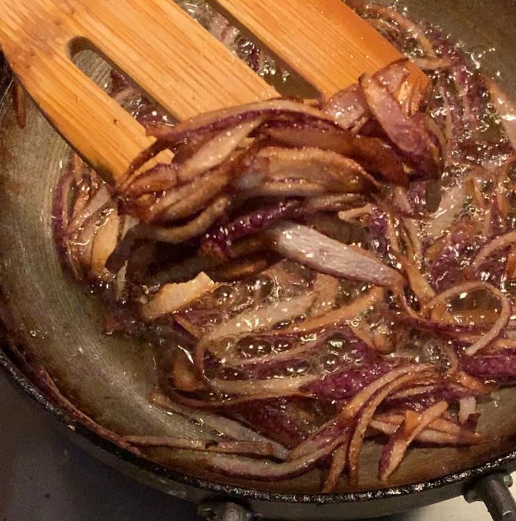 Step 1.1: Add the sliced onions and fry until golden brown
