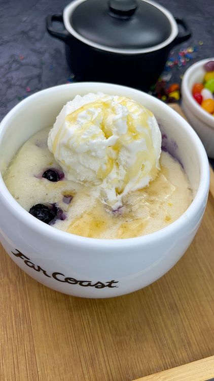 Best Eggless Blueberry Mug Cake Recipe (1-Minute Microwave) recipe