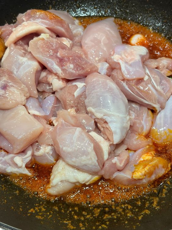 Step 3.1: Add the chicken pieces and cook on medium-high heat for 5-6 minutes, stirring occasionally, until sealed and lightly golden
