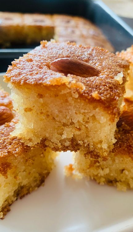Step 3.1: Let the basbousa absorb the syrup and cool completely before cutting along the scored lines