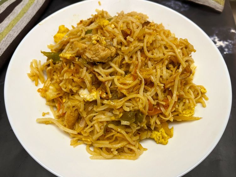 Spicy Restaurant-Style Chicken Noodles | Indo-Chinese Street Style Stir-Fry with Egg & Veggies recipe