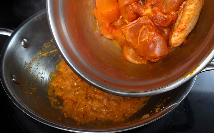 Step 3.1: Add marinated chicken and sauté for 3 minutes on medium flame