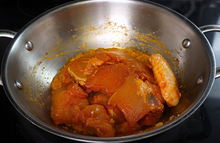 Step 3.2: Add marinated chicken and sauté for 3 minutes on medium flame