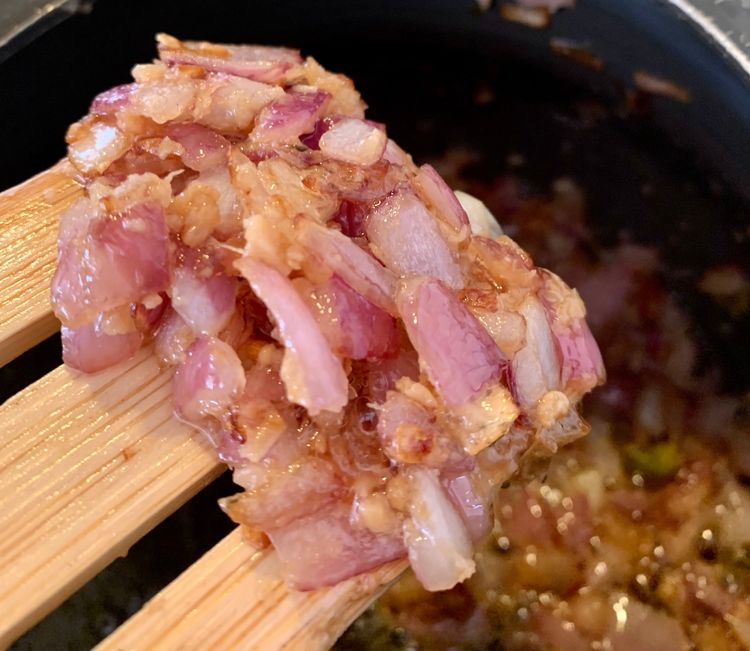 Step 1.2: Add ginger garlic paste, mix and stir for a minute