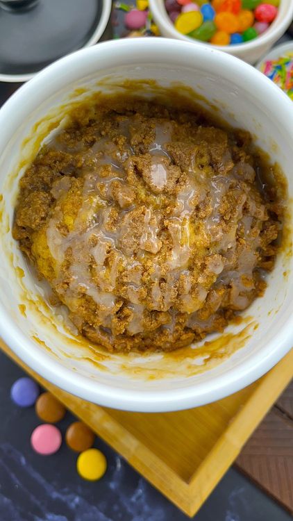 Step 6.1: Drizzle over the crumb topping for that bakery-style finish