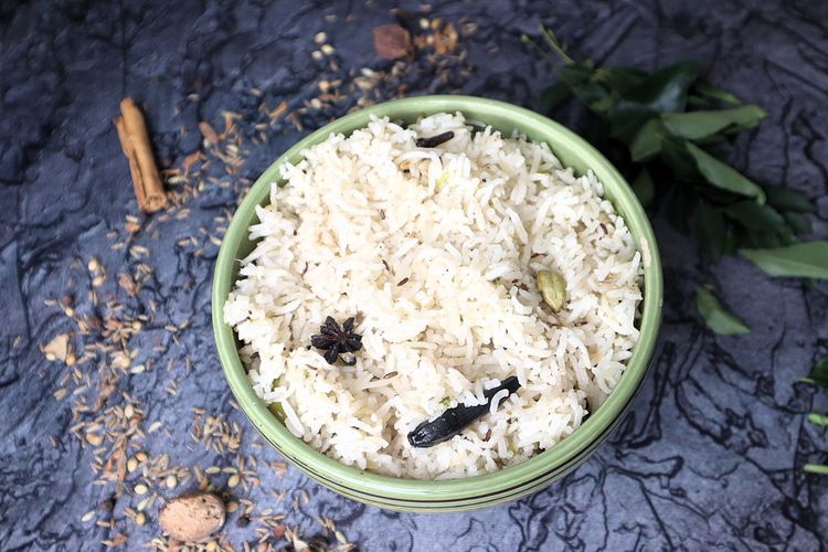 Step 1.1: Let it sit for 10 minutes before serving to ensure the rice is non-sticky