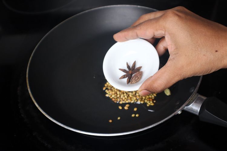 Step 1.5: Heat a pan and add 1 tbsp oil