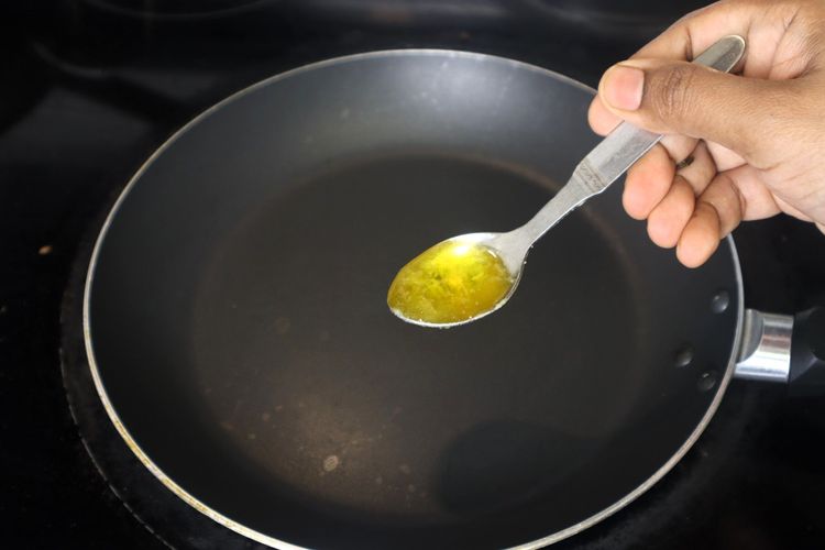 Step 3.1: In a separate pan, heat ghee