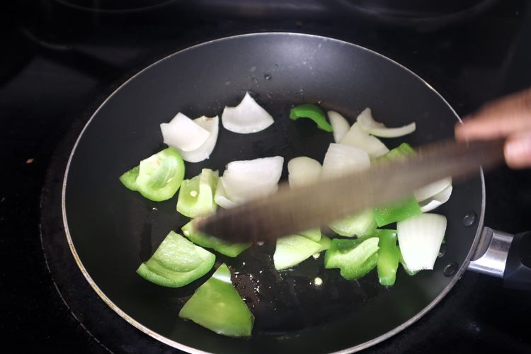 Step 3.4: In a separate pan, heat ghee