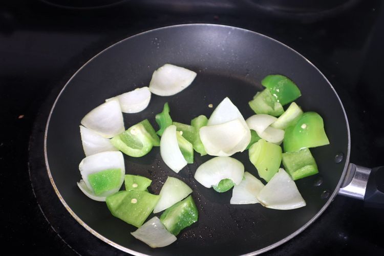 Step 3.5: In a separate pan, heat ghee