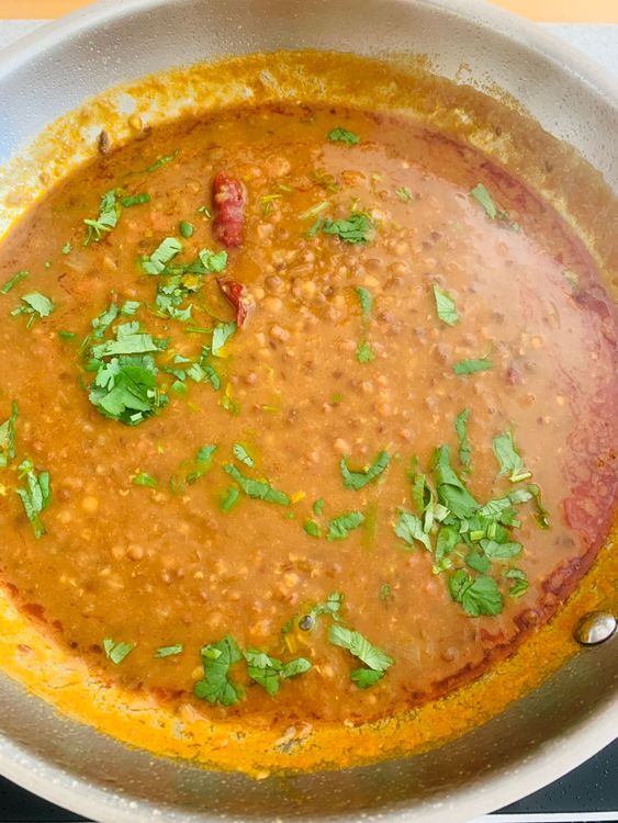 Step 4.1: Garnish with fresh coriander leaves