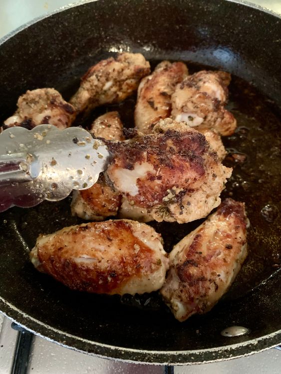 Step 3.2: Heat 1 tablespoon of olive oil in a heavy-bottomed skillet or pan over medium-high heat