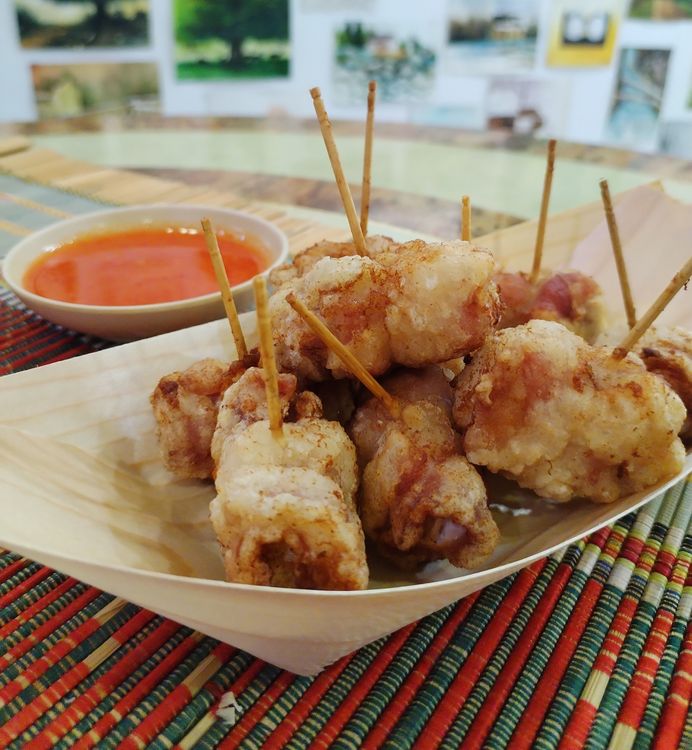 Bacon and yam roll recipe